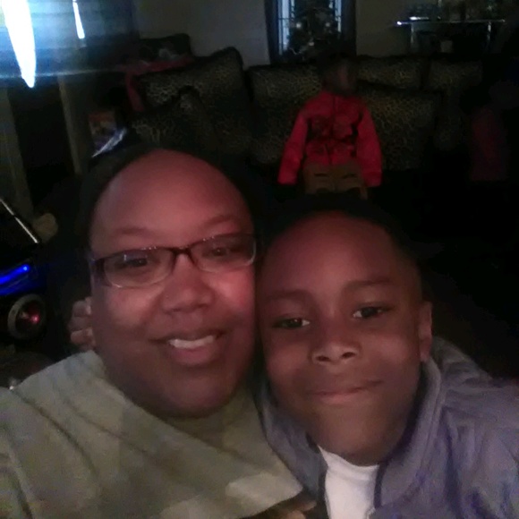 Meet your Posher, Ladeva - Picture 1 of 1